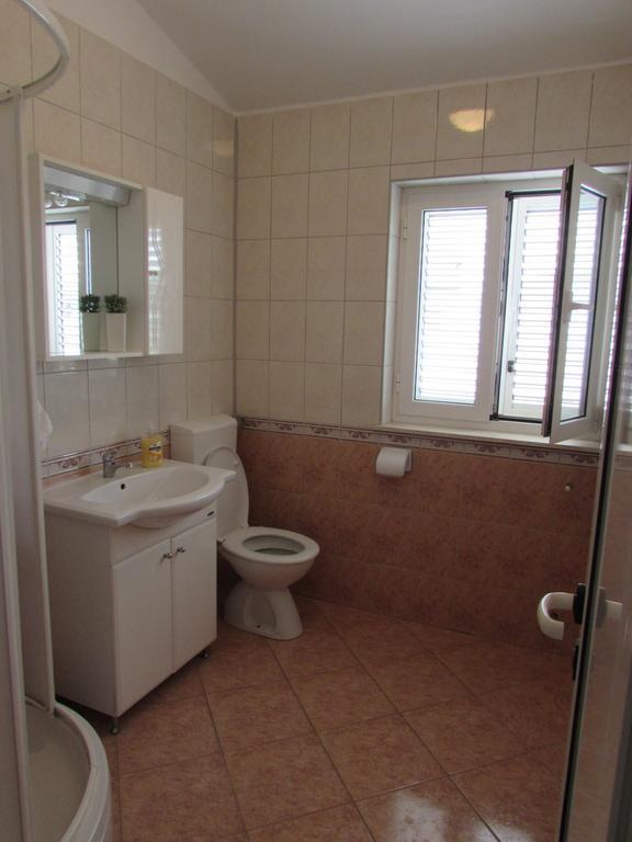 Apartmani Leona Bibinje Zewnętrze zdjęcie